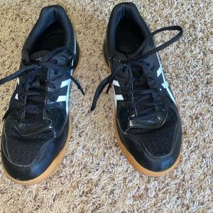 asics volleyball shoes